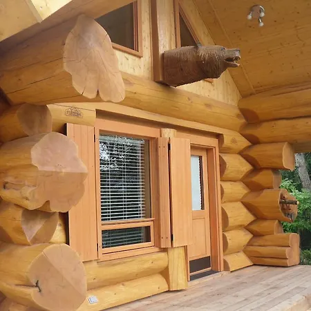 Porteau Cove Olympic Legacy Cabins Furry Creek Room photo